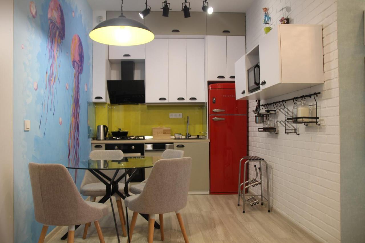 Cozy apartment in Vake Tbilisi Buitenkant foto